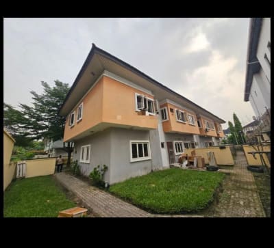 4 Bed Terrace at Osapa London, Lekki, Lagos
