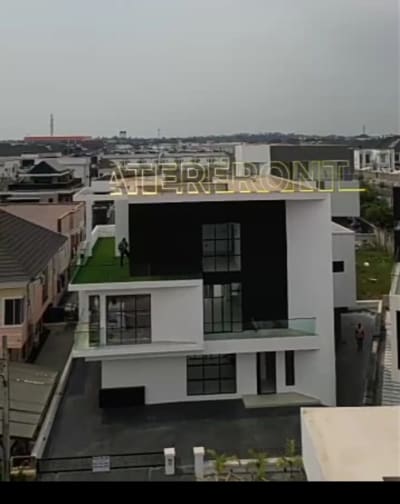 5 Bed Duplex at Lekki, Lagos