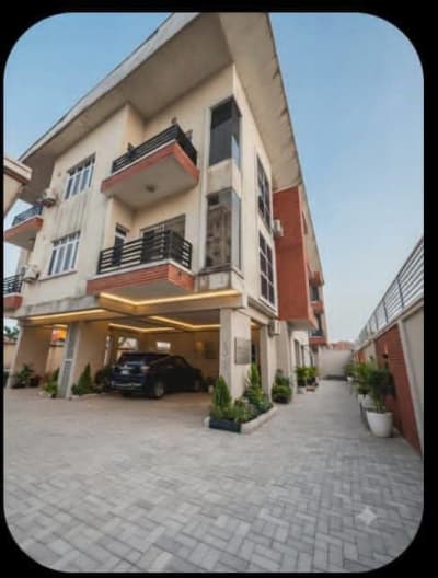 3 Bed Apartment at Maryland, Ikeja, Lagos