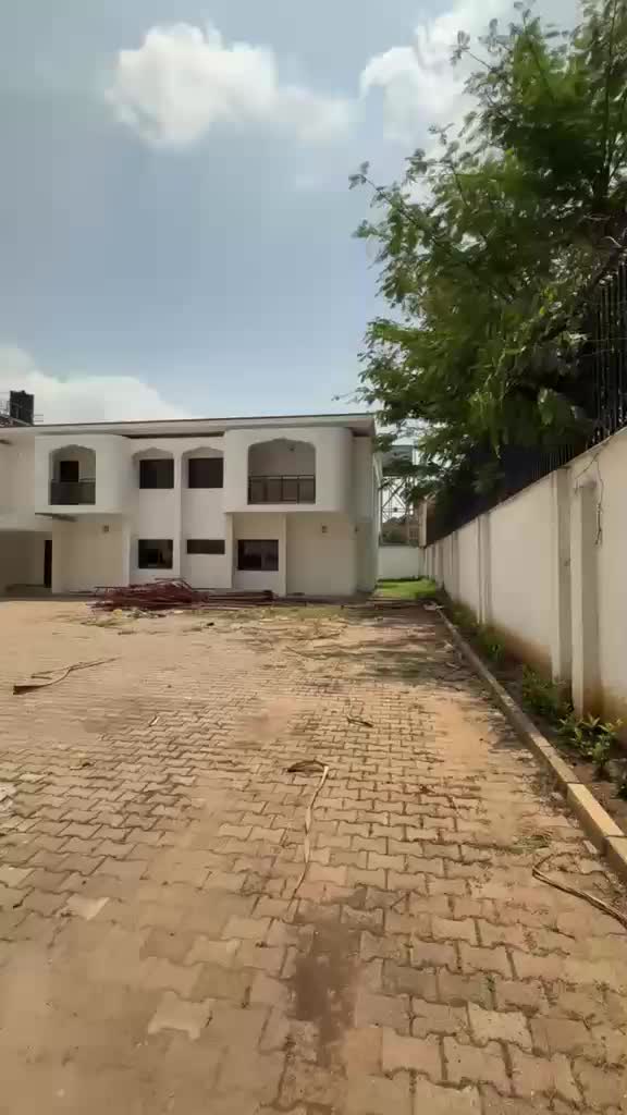 12 Bed Duplex at Maitama, Abuja, FCT