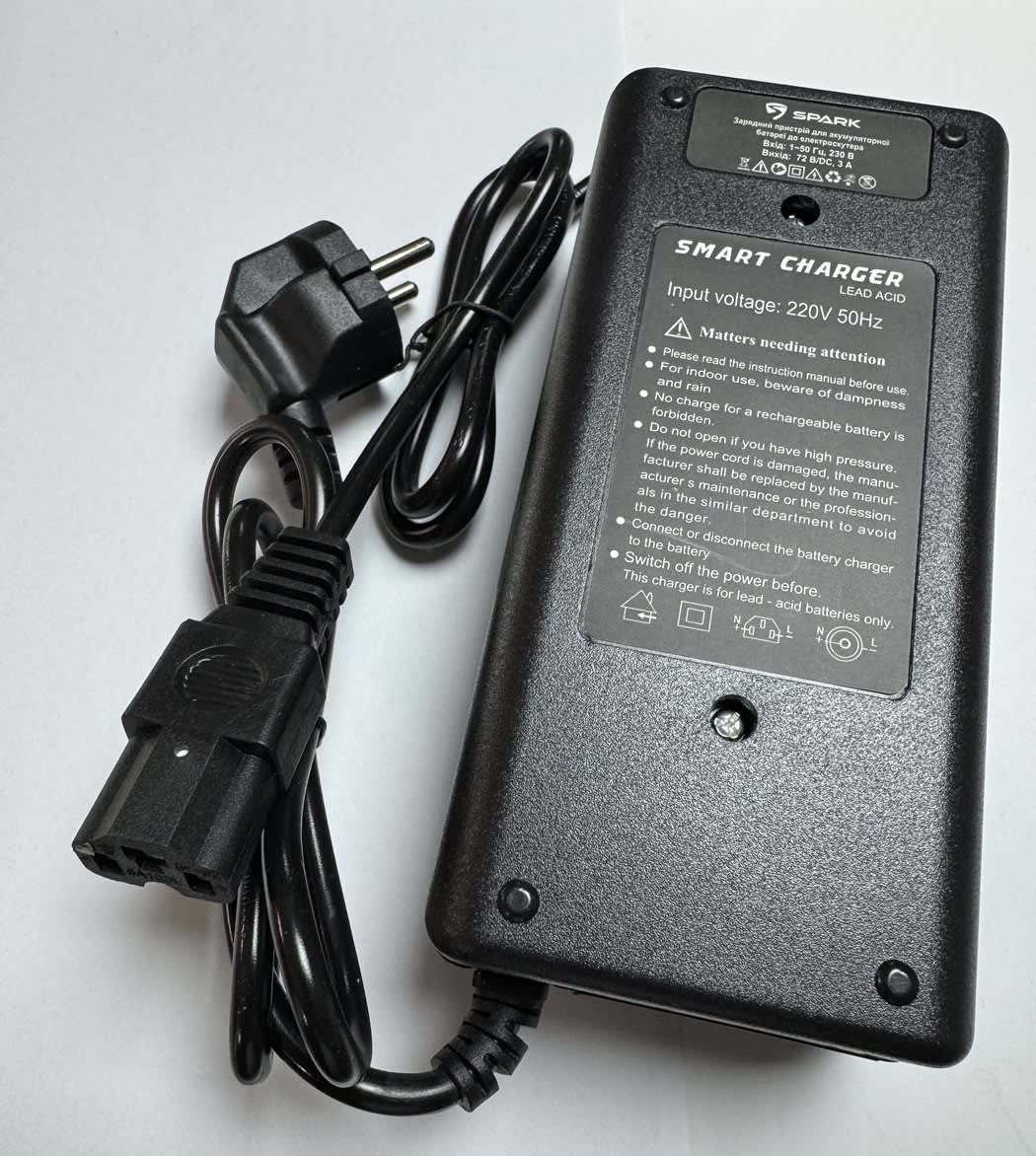 Зарядний пристрій 72V/DC 3A LEAD ACID