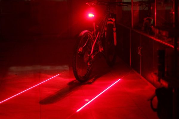 Jing Yi Ліхтар задній LAZER — зображення 2