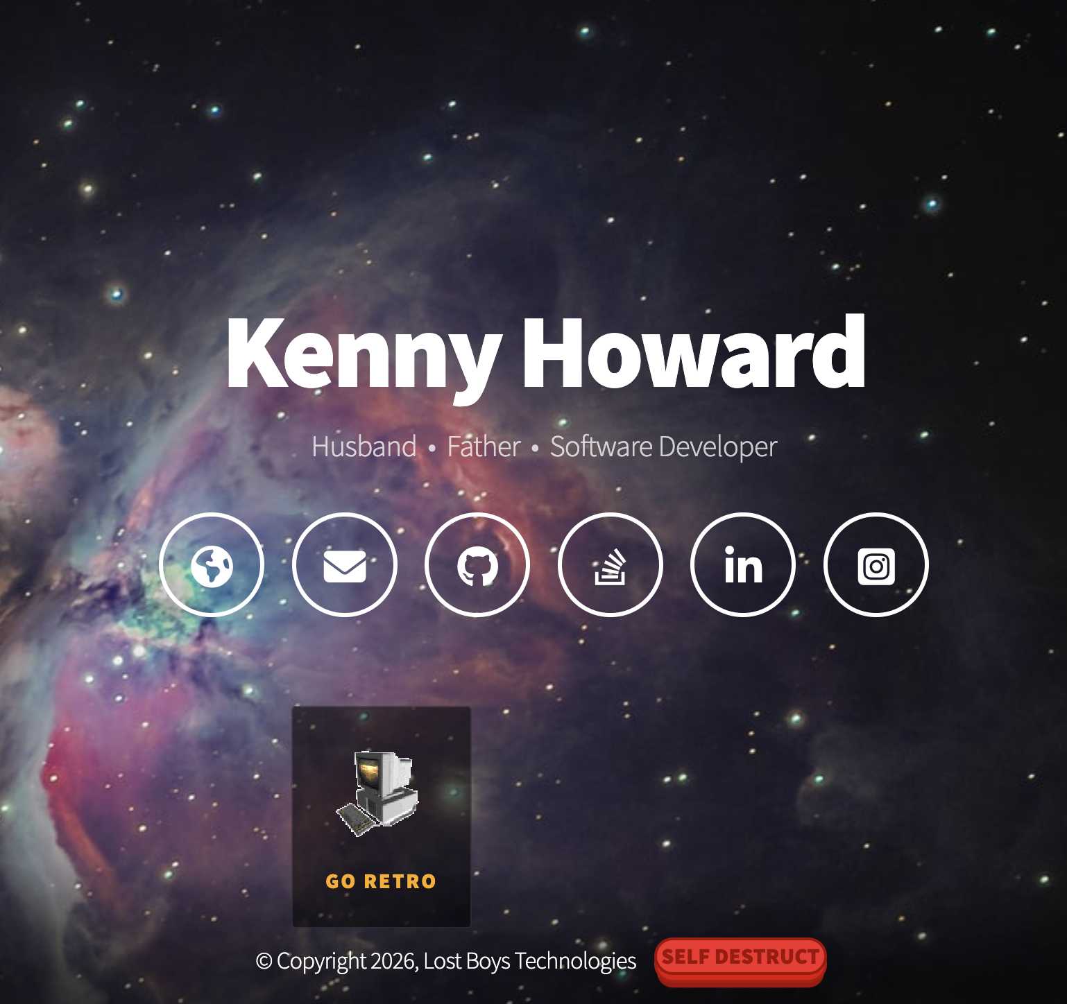 Screenshot of the bouncing retro redirect call-to-action on kennyhoward.dev