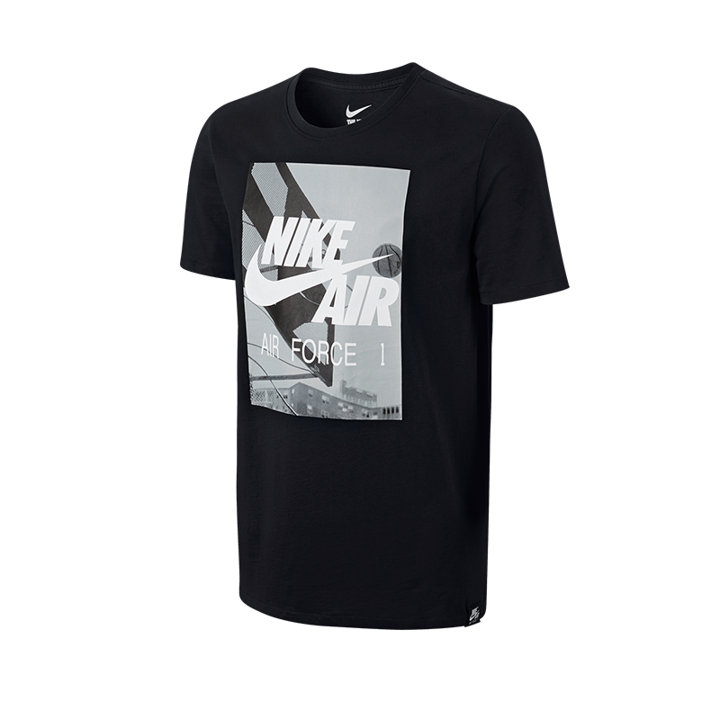 Nike T-shirt