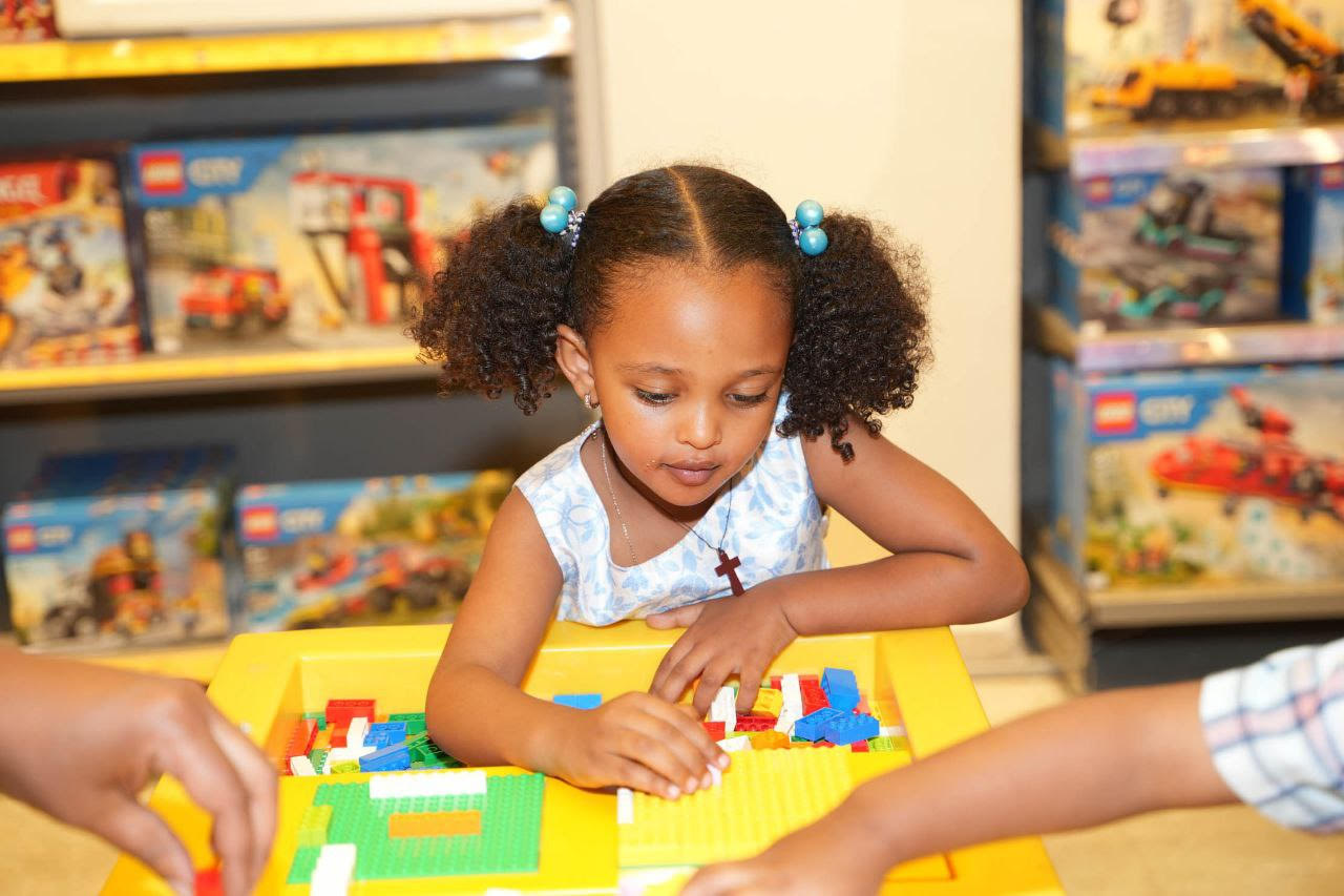 Family LEGO building