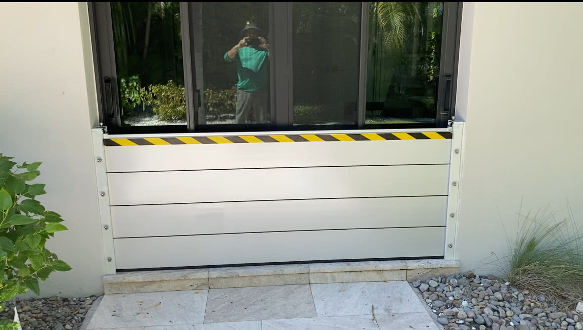 Commercial Barrier System