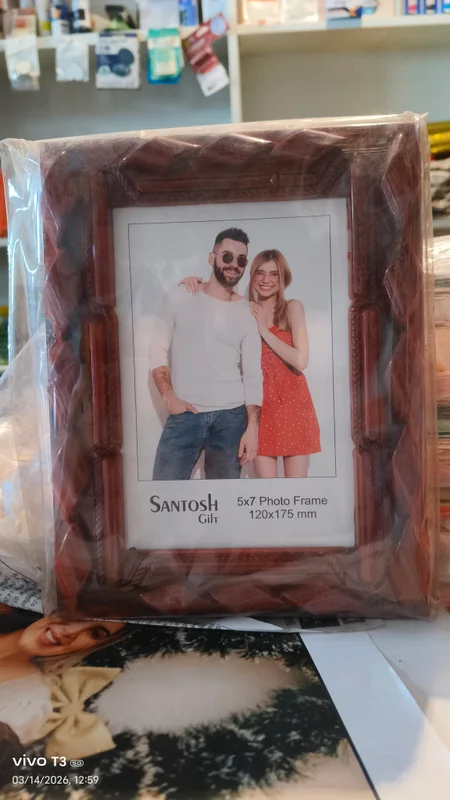 Wooden photo frame 