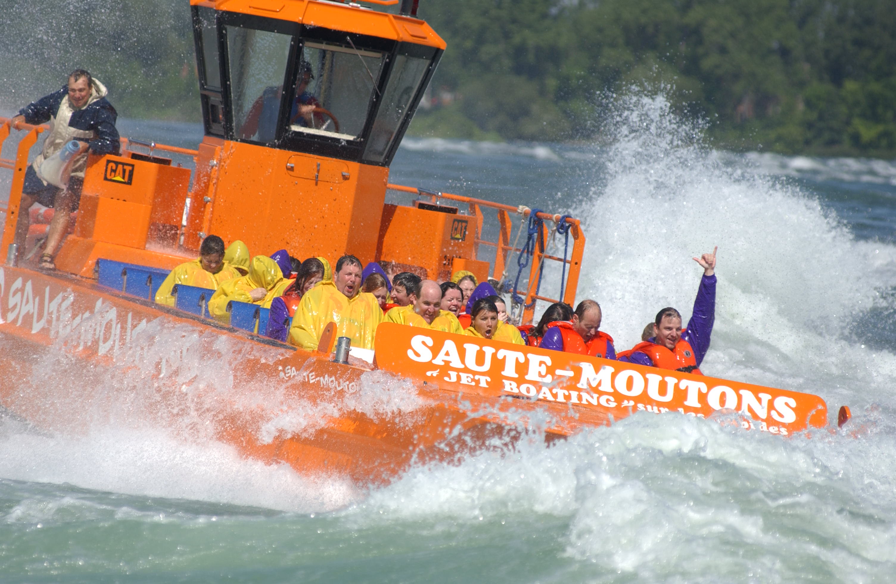 Jet Boating on the Lachine Rapids | Quebec Getaways