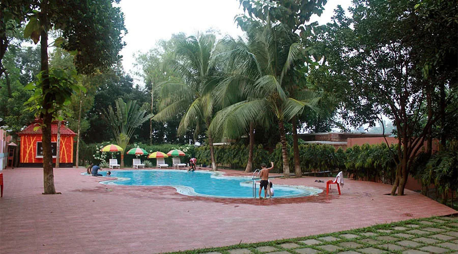 আনন্দ পার্ক রিসোর্ট