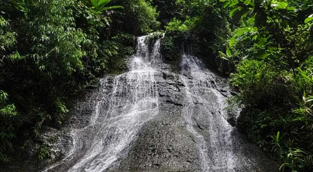 পুছুম ঝর্ণা, বড়লেখা, মৌলভীবাজার
