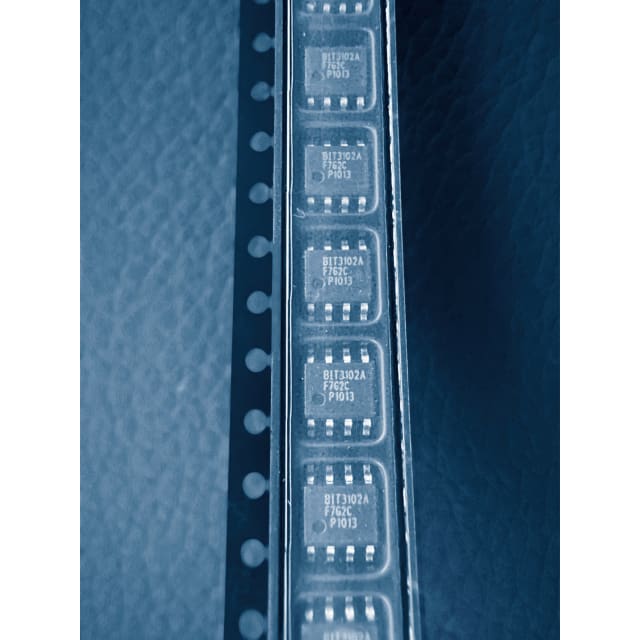 Beyond Innovation BIT3102A PWM CCFL Controller IC 50-250kHz Dimming Control Open Lamp Protection UVLO 8-Pin