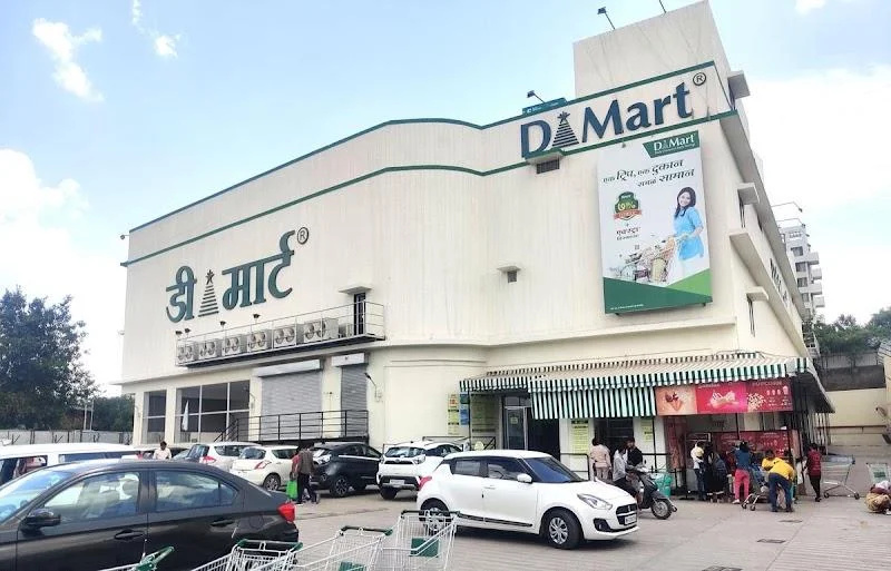 D-Mart & Retail Hub
