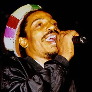 Earl Sixteen