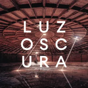 LUZoSCURA cover art