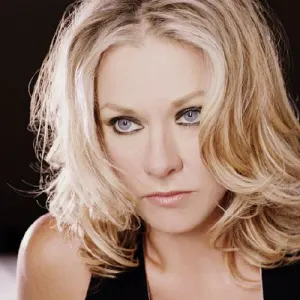 Shelby Lynne