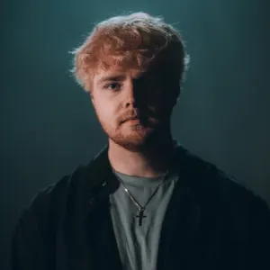 Alex Warren