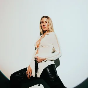 Ellie Goulding
