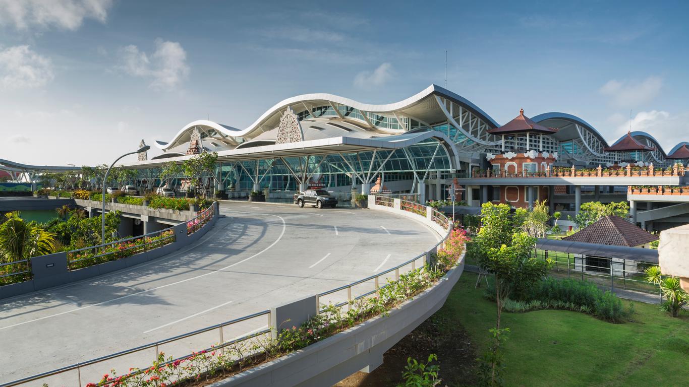 Bali Airport Car Rental & Kuta Pickup backdrop by Easy Rent Bali