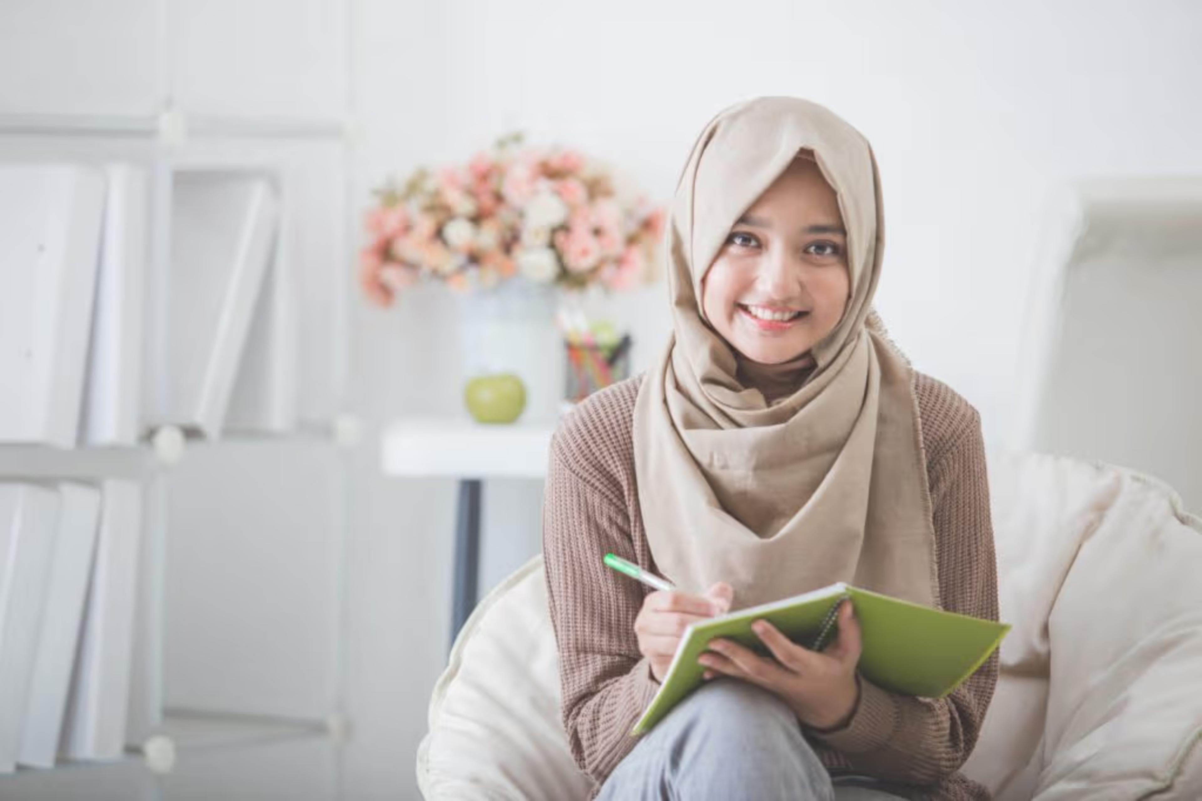 How to Become a Freelance Writer in Malaysia (2026)