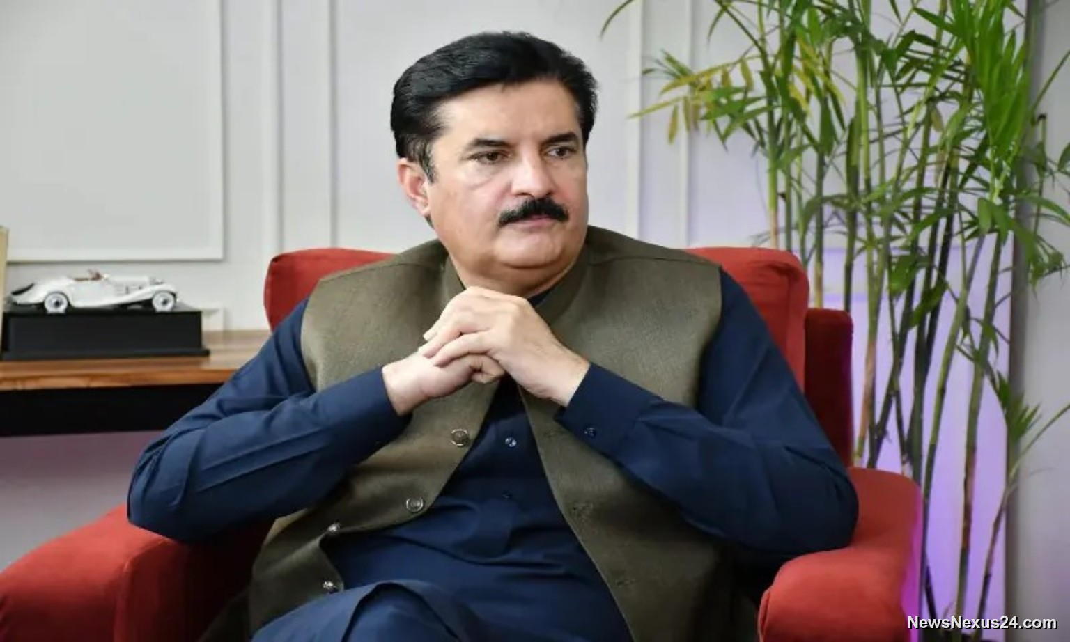 Kundi launches KP cleanup drive, pledges coordination with Centre