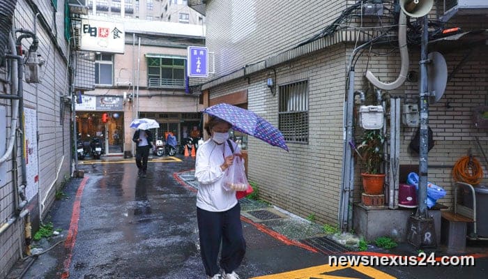 Typhoon Fung-wong floods Taiwan; thousands evacuated, dozens hurt