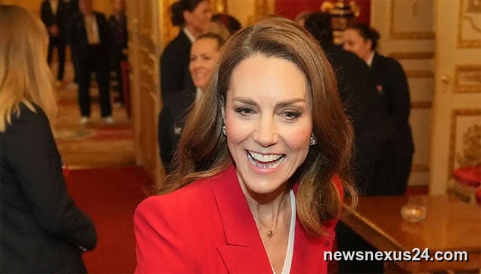 Princess Kate quietly ditches chauffeurs and drives herself to Windsor event