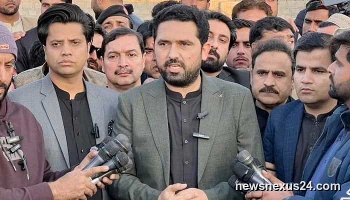 Islamabad court reissues non-bailable warrant for KP CM