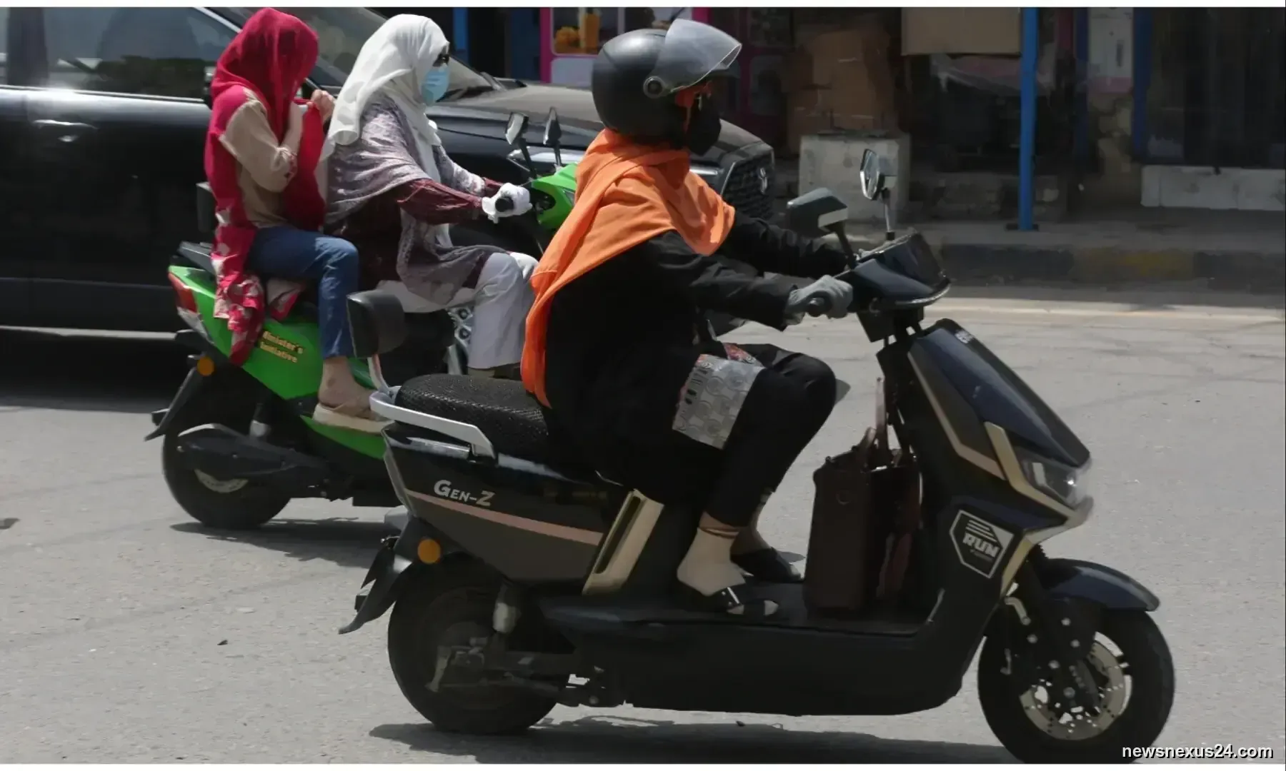 Lahore police arrest main suspect in viral scooty robbery case