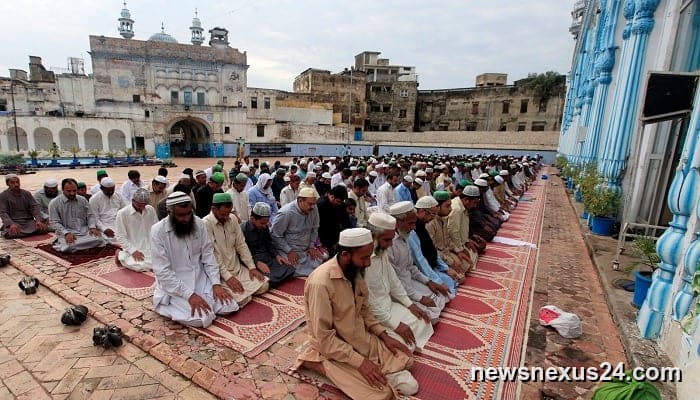 Pakistan Celebrates Eid ul Adha With Prayers for Peace and Unity