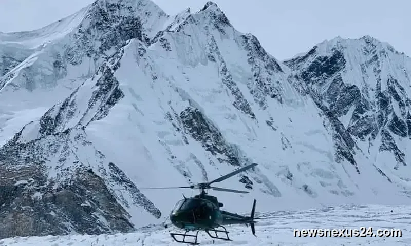 Rescue Mission Launched for 10 Climbers Missing on Broad Peak