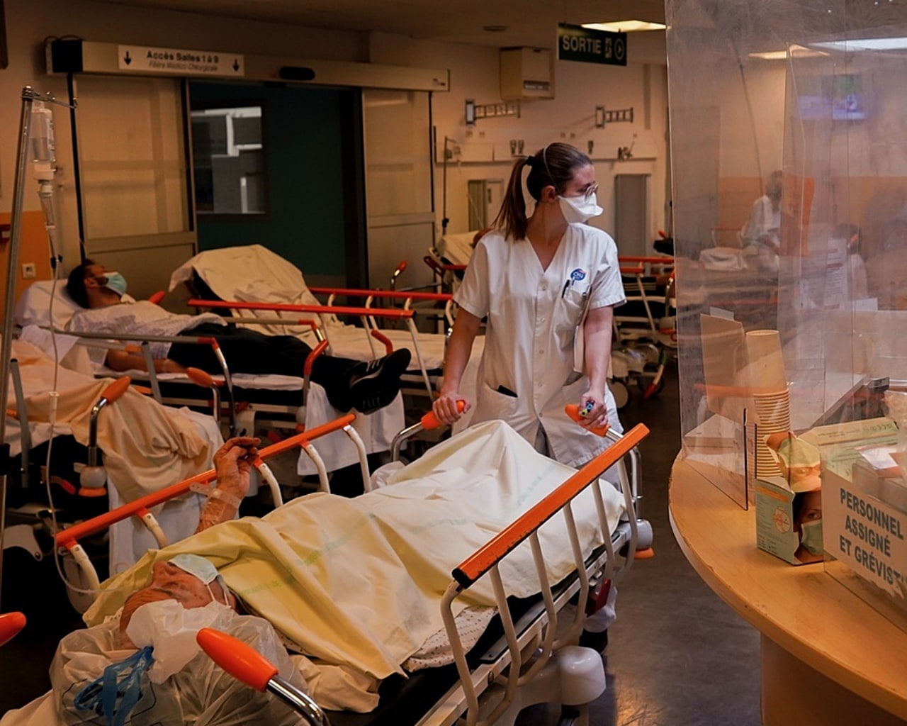 Le contenu de la feuille de route nationale sur l'aval des urgences s'appuiera sur les recommandations de la mission flash lancée l'an dernier et qui doivent être remises le 15 juillet à Stéphanie Rist. L'objectif est de généraliser des pratiques existantes mais à l'application beaucoup trop disparate. (Tremelet/Image Point FR/BSIP)