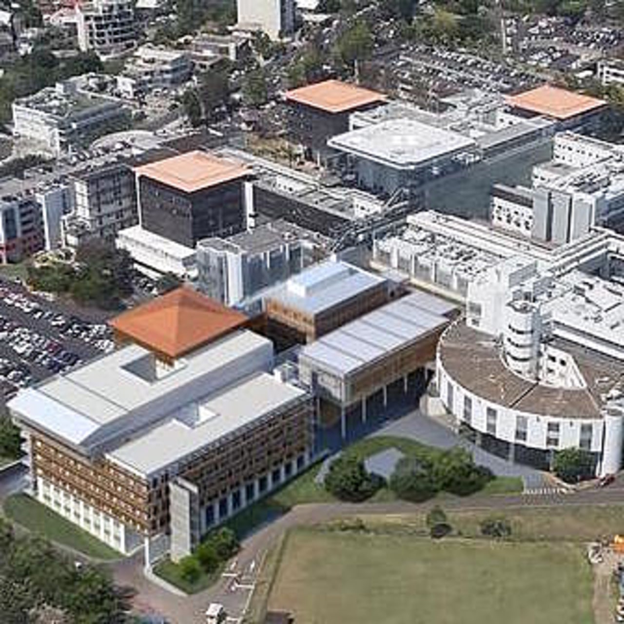 À terme, le bâtiment des soins critiques hébergera la nouvelle plateforme commune 15-18.