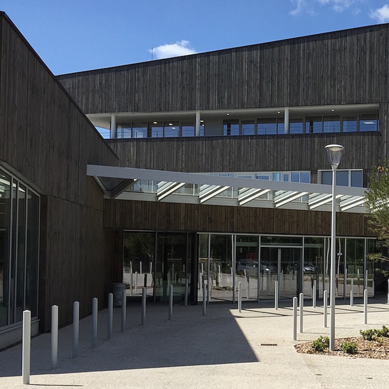 Le nouvel institut de réadaptation de Landerneau compte 176 lits et 35 places d'hospitalisation.