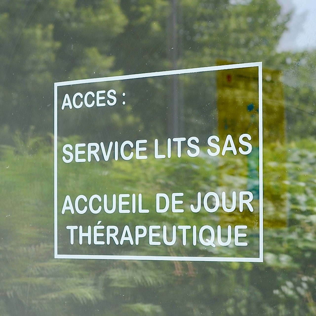 Des places d'hébergement provisoire laissent 90 jours aux isérois pour trouver leur Ehpad