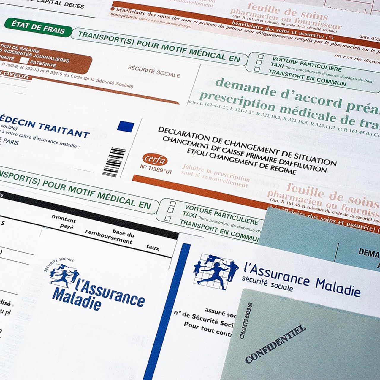 Sous la devise "Agir ensemble et protéger chacun", l'Assurance maladie maintient la continuité du service public en temps de crise et envisage l'avenir avec de nouvelles actions prioritaires.