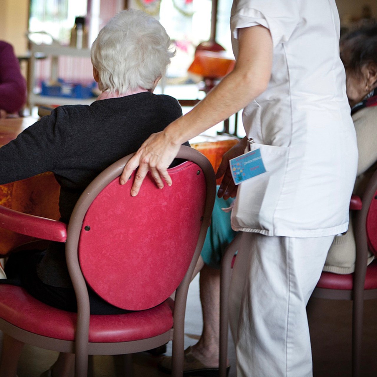 L'affaire oppose un Ehpad associatif et une ancienne salariée pour le versement de primes et indemnités.