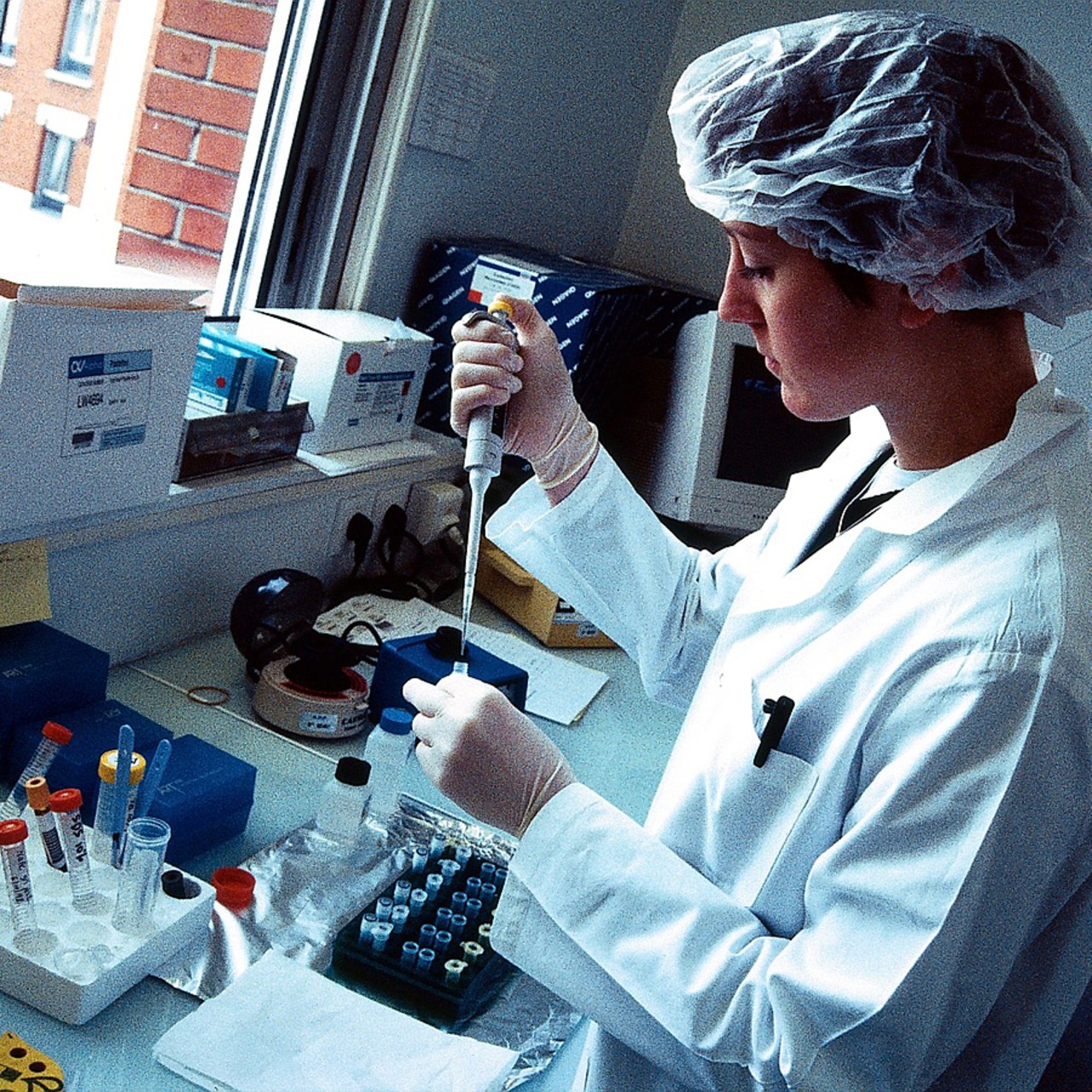 Les entreprises innovantes, en partenariat ou non avec des laboratoires de recherche, ont besoin d'accéder à des sources de financement pour couvrir le risque inhérent à leurs projets et mettre leurs produits sur le marché.