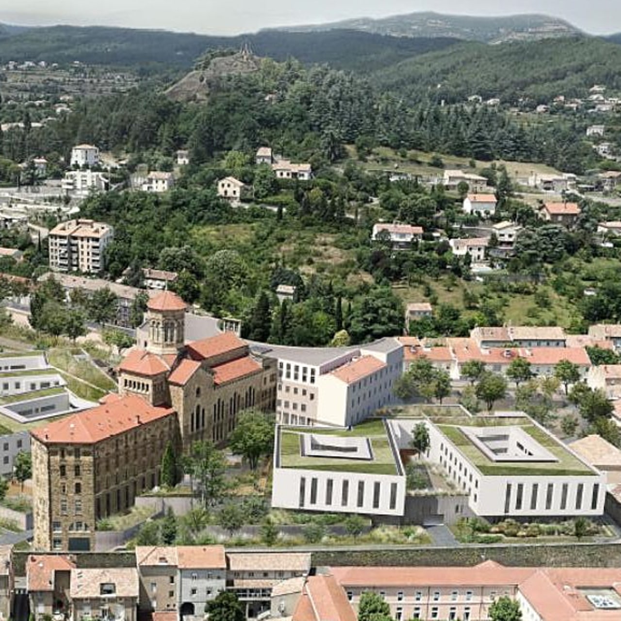 La fin du chantier du centre hospitalier Sainte-Marie de Privas est prévue fin 2024.