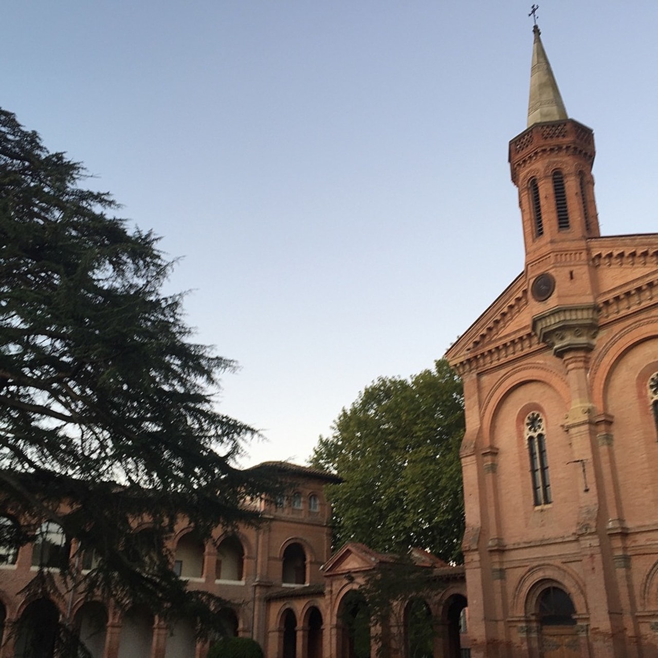 Des mesures de sécurisations ont été mises en place au CH Gérard-Marchant, établissement spécialisé en psychiatrie à Toulouse, après plusieurs fugues de patients hospitalisés.