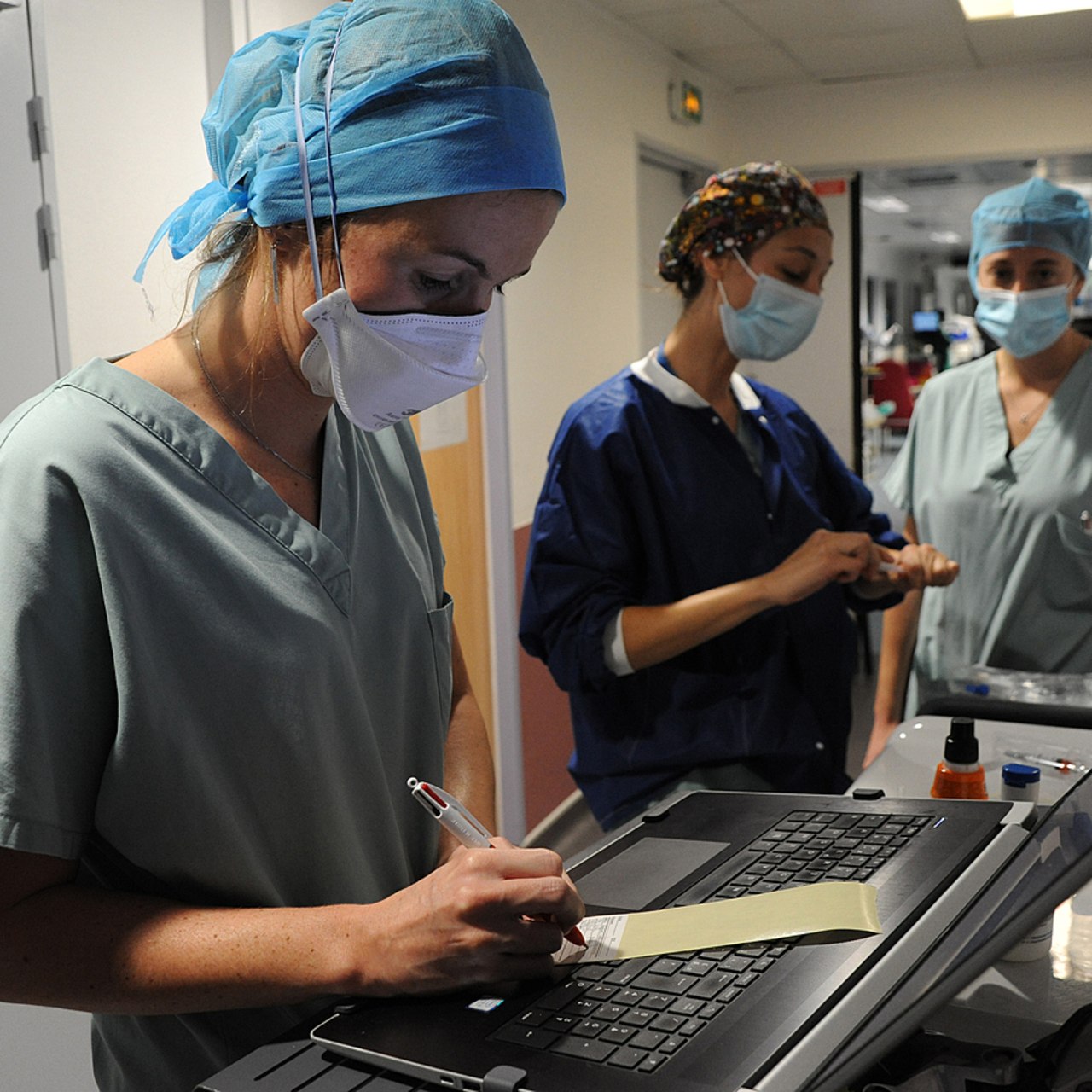 L'informatisation, jugée insuffisante, des filières de soins critiques fait l'objet d'une publication spécifique de l'Anap. 