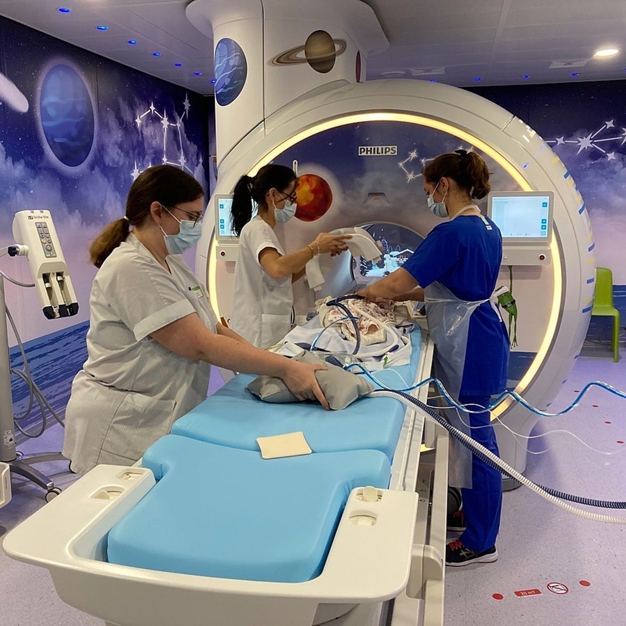 Le CHU de Bordeaux a inauguré le 11 mai son nouvel IRM pédiatrique.