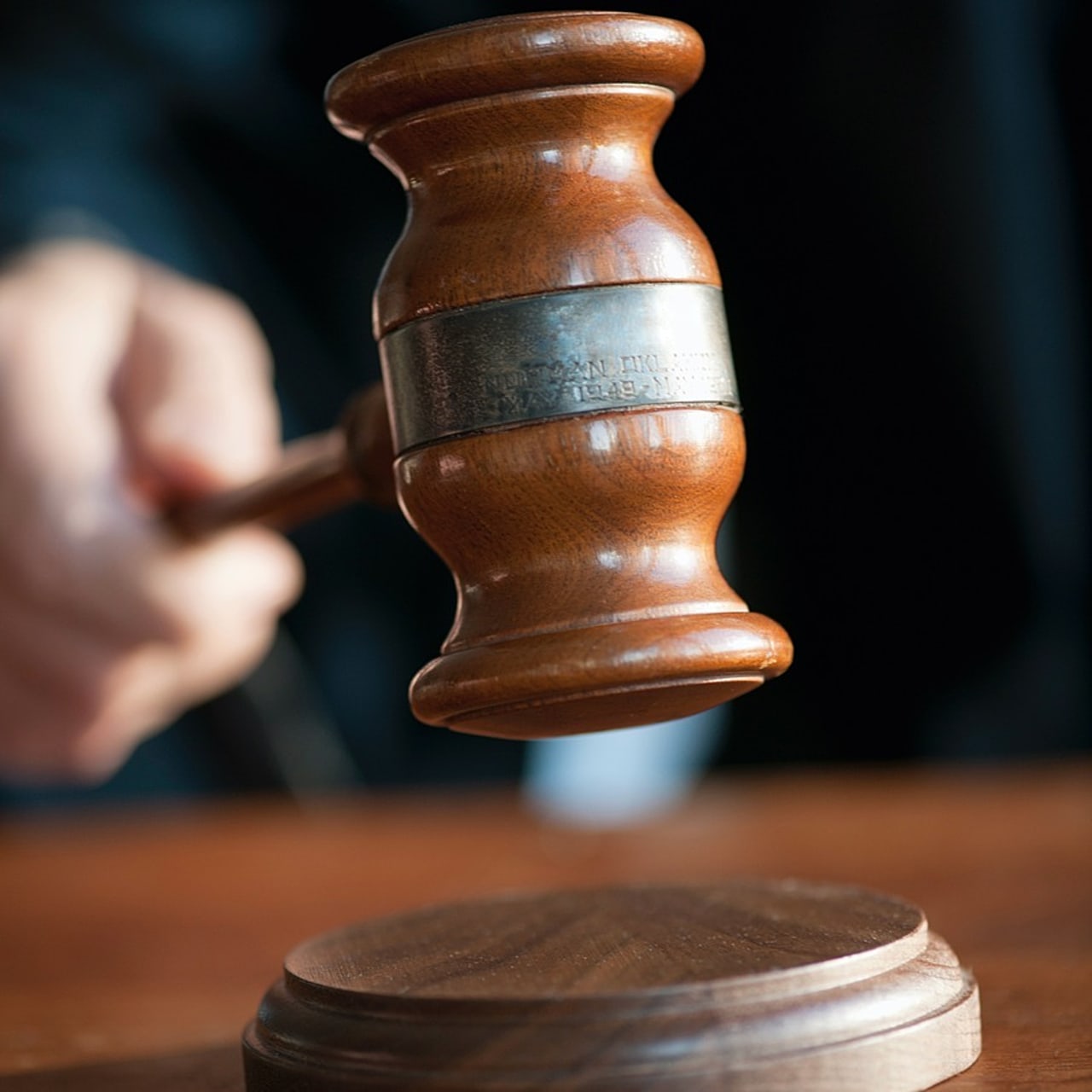 À travers leur pétition, les directeurs demandent à la Cour des comptes d'employer ses chambres régionales "à la publication de guides et recommandations pratiques permettant de mieux comprendre sa jurisprudence plutôt qu'à une excessive judiciarisation".