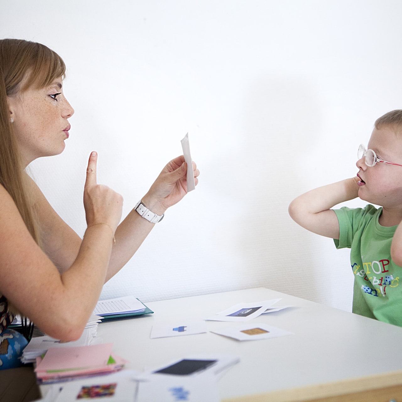 e Conseil d'État rejette la demande des psychologues et valide l'arrêté  qui liste les pratiques mobilisables. 