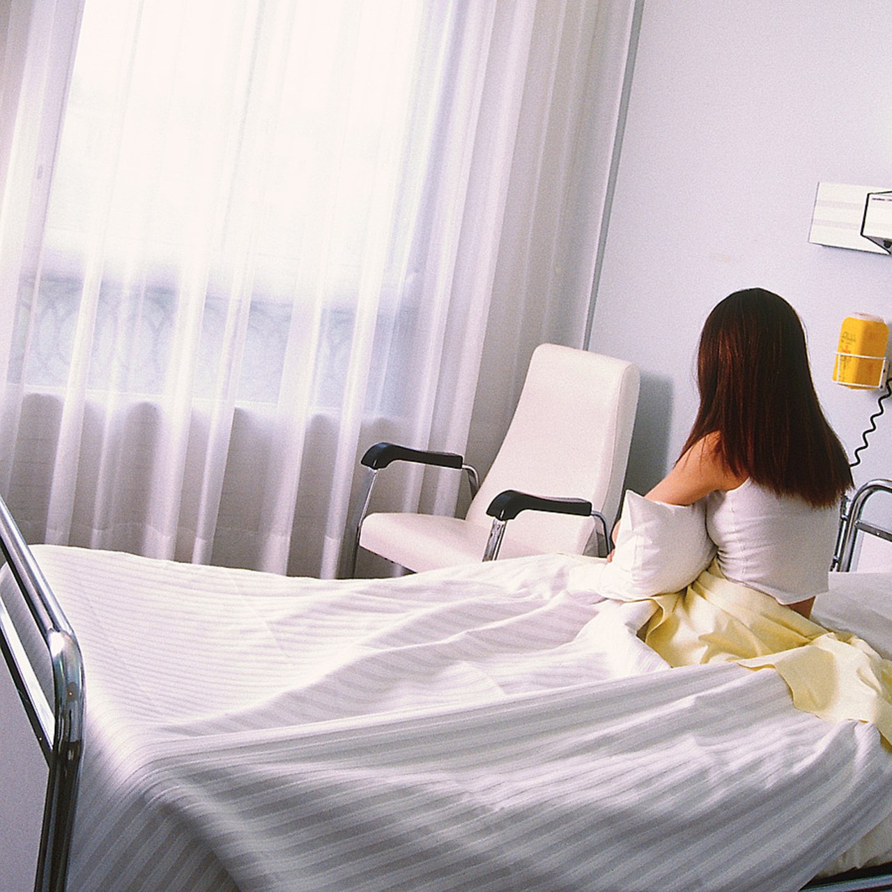 Les établissements sont régulièrement confrontés aux actes suicidaires de patients ou résidents. Des actions de prévention peuvent être mises en place pour limiter ces événements graves, signale la Haute Autorité de santé dans un récent rapport.