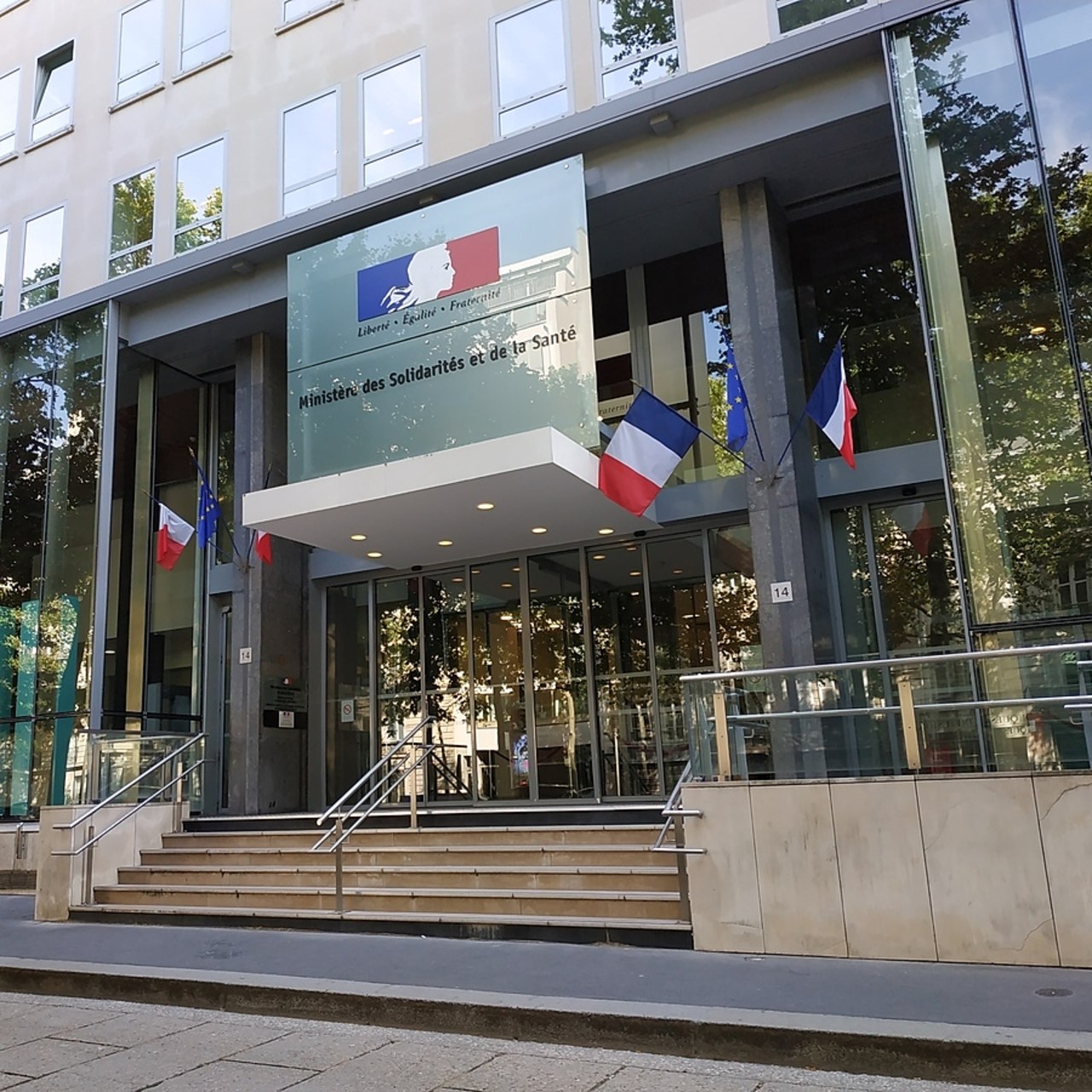 Ce 15 février au ministère des Solidarités, de l'Autonomie et des Personnes handicapées, Fehap et FHF ont défendu la nécessité d'une action politique rapide afin de donner les moyens aux Ehpad publics et associatifs de fonctionner en pleine crise économique. (Agathe Moret/Hospimedia)