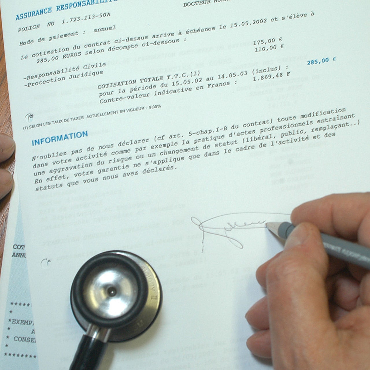 Le nouveau régime unifié des actions de groupe pourrait se traduire par un rechérissement des primes d'assurance pour les professionnels.  (Humbert/BSIP)