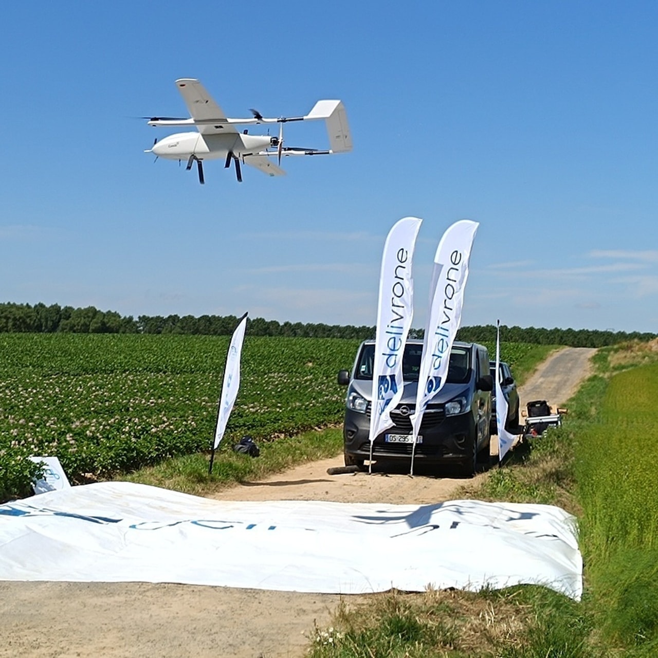 Le drone peut aller à une vitesse maximum de 150 kilomètres à l'heure. (Perrine Debacker/Hospimedia)