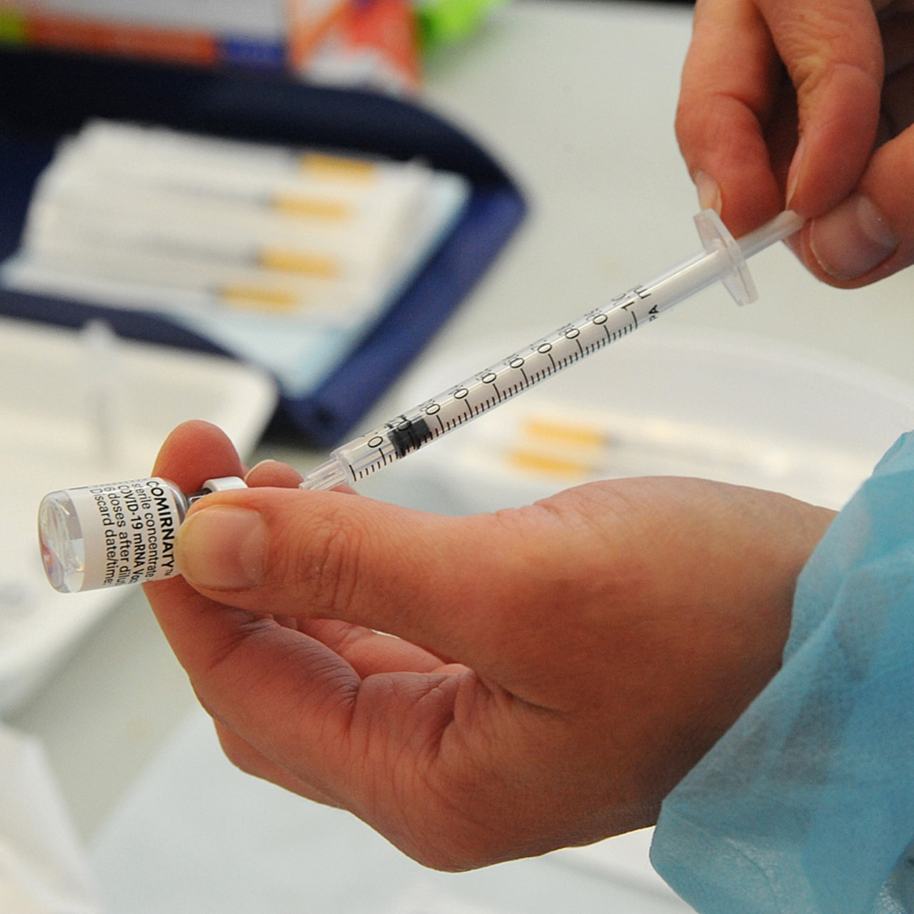 Les établissements de santé et médico-sociaux sont chargés d'organiser eux-mêmes des sessions de vaccination contre le Covid-19 au bénéfice des patients et résidents qu'ils accueillent. (Pascal Bachelet/BSIP)