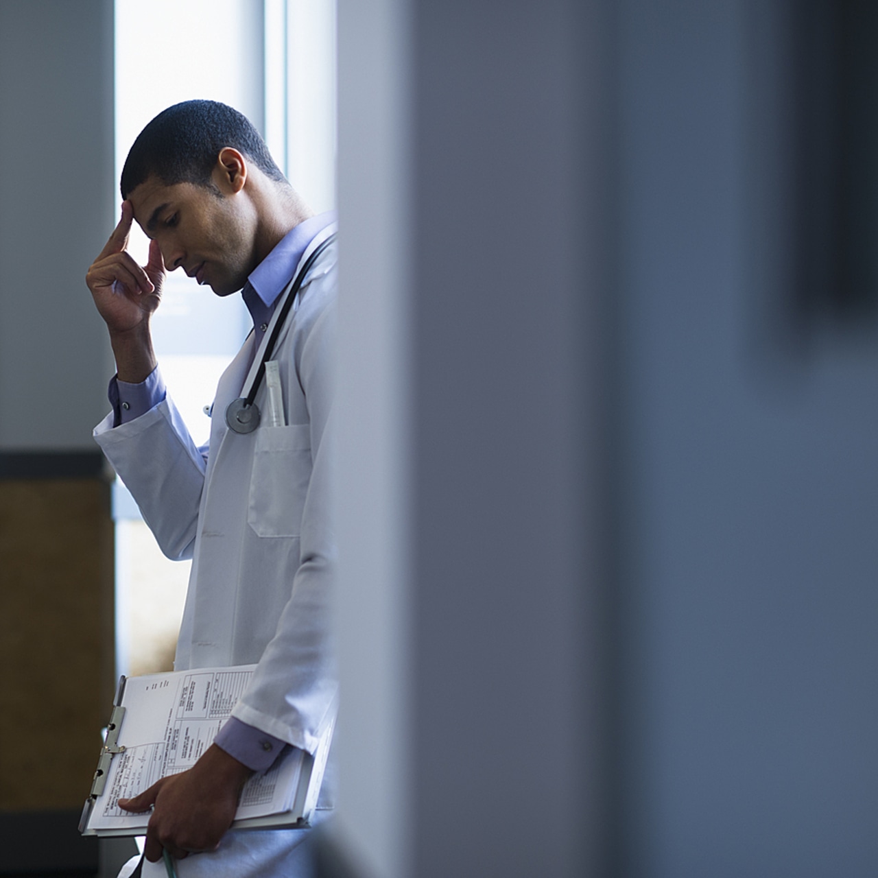 La feuille de route sur la santé des professionnels du secteur attendue pour décembre devrait s'inspirer des six axes de propositions du rapport. (Tetra/BSIP)