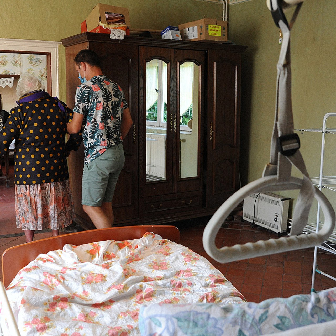 Les acteurs du vieillissement attendent un nouveau texte sur le grand âge, qu'il prenne ou non la forme d'une loi de programmation. (Pascal Bachelet/BSIP)